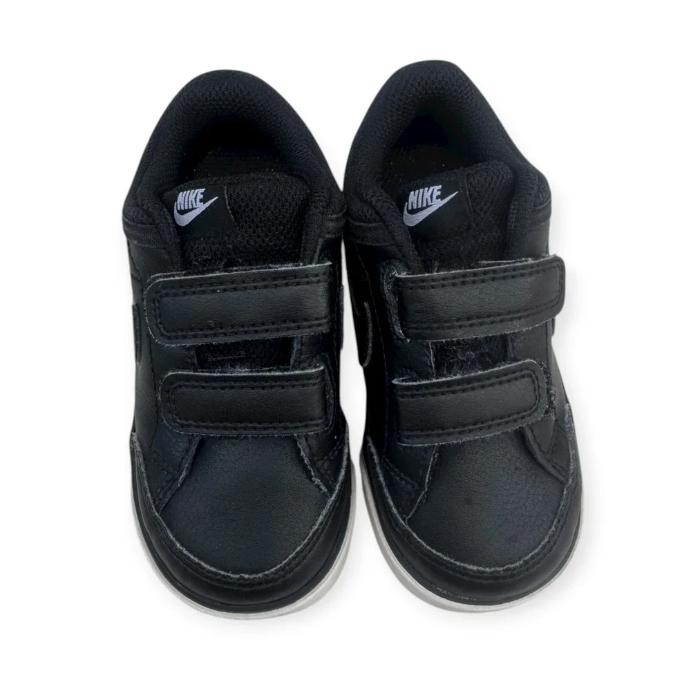 Nike Kids Black Velcro Athletic Sneakers Shoes Size 7C